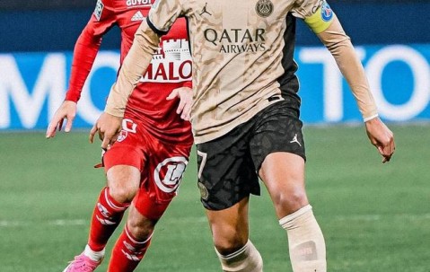 皇冠体育官网-圣埃蒂安队面对布雷斯特队，争取分的简单介绍